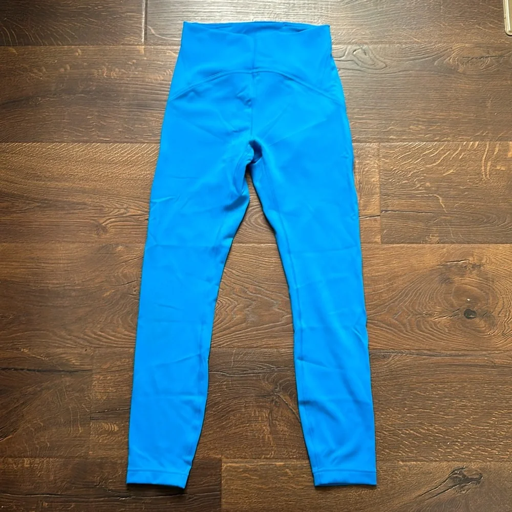 lululemon In Still Tight - Picture 1 of 3